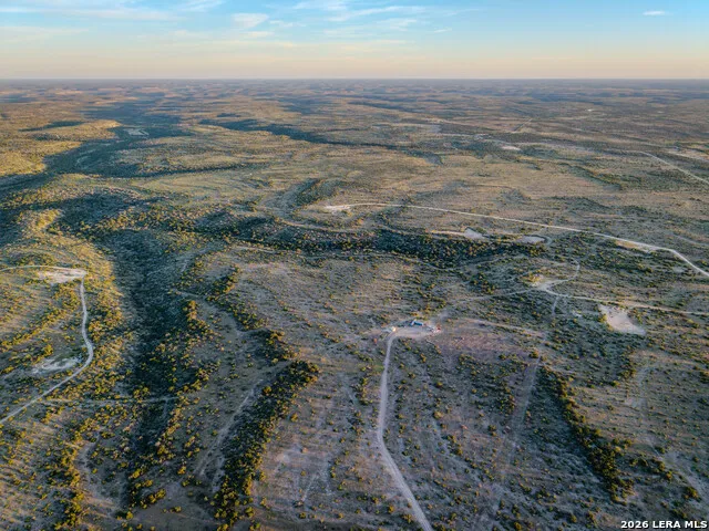 100 W Milkweed Court Ozona, TX 76943