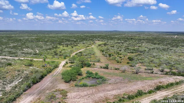 50 Ranch Road Freer, TX 78376