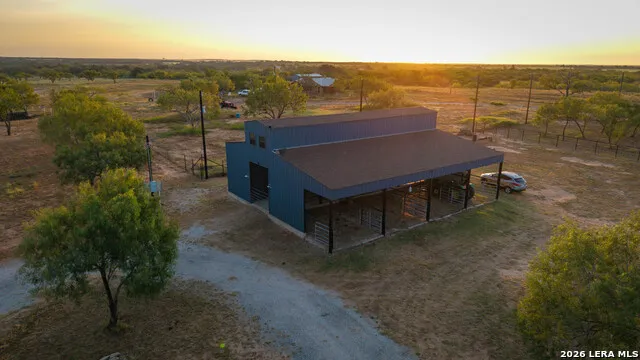 5002 fm 476 Poteet, TX 78065