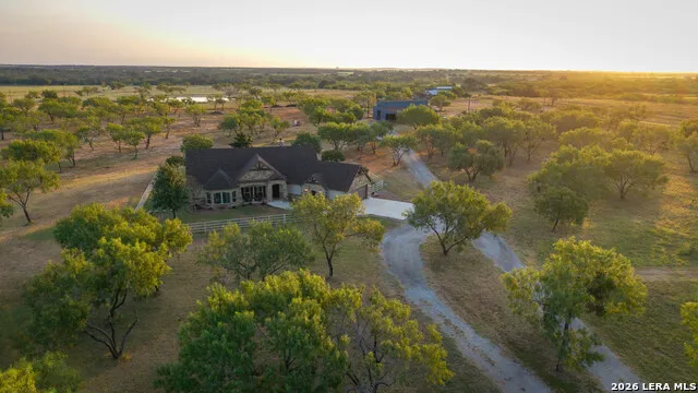 5002 fm 476 Poteet, TX 78065