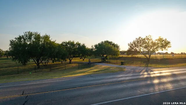 5002 fm 476 Poteet, TX 78065