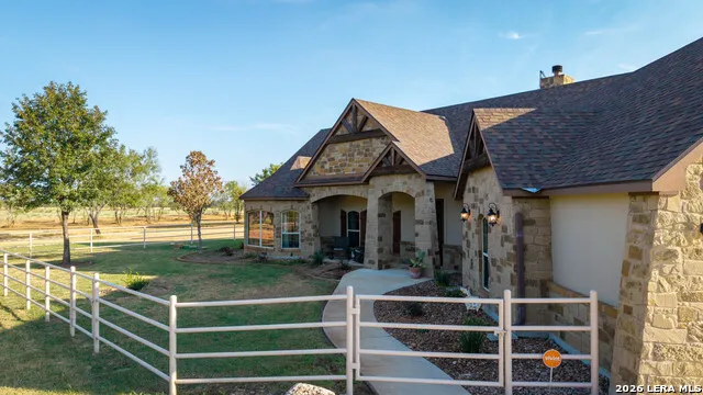 5002 fm 476 Poteet, TX 78065