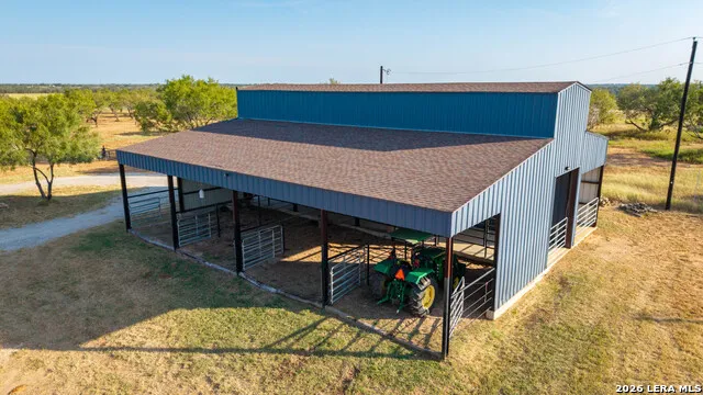 5002 fm 476 Poteet, TX 78065