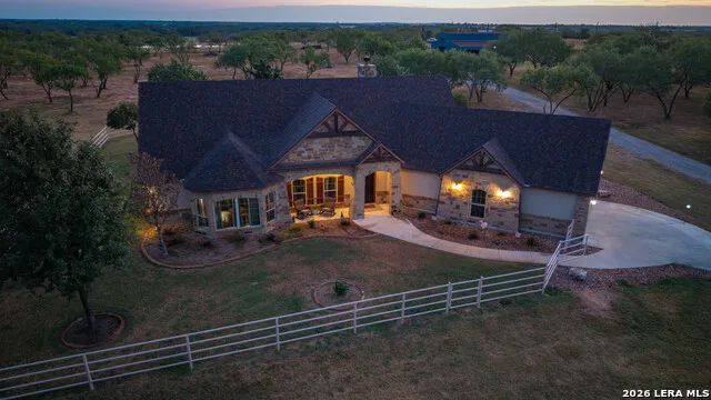 5002 fm 476 Poteet, TX 78065