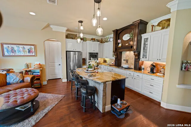 5002 fm 476 Poteet, TX 78065