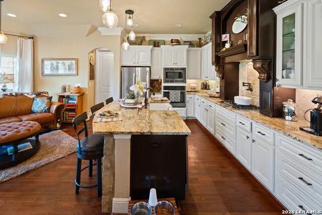 5002 fm 476 Poteet, TX 78065