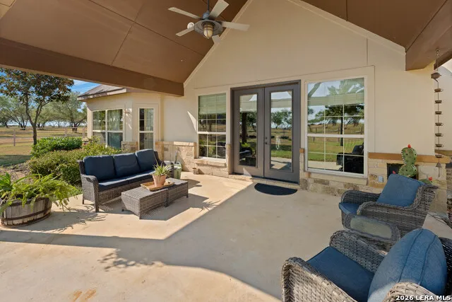 5002 fm 476 Poteet, TX 78065