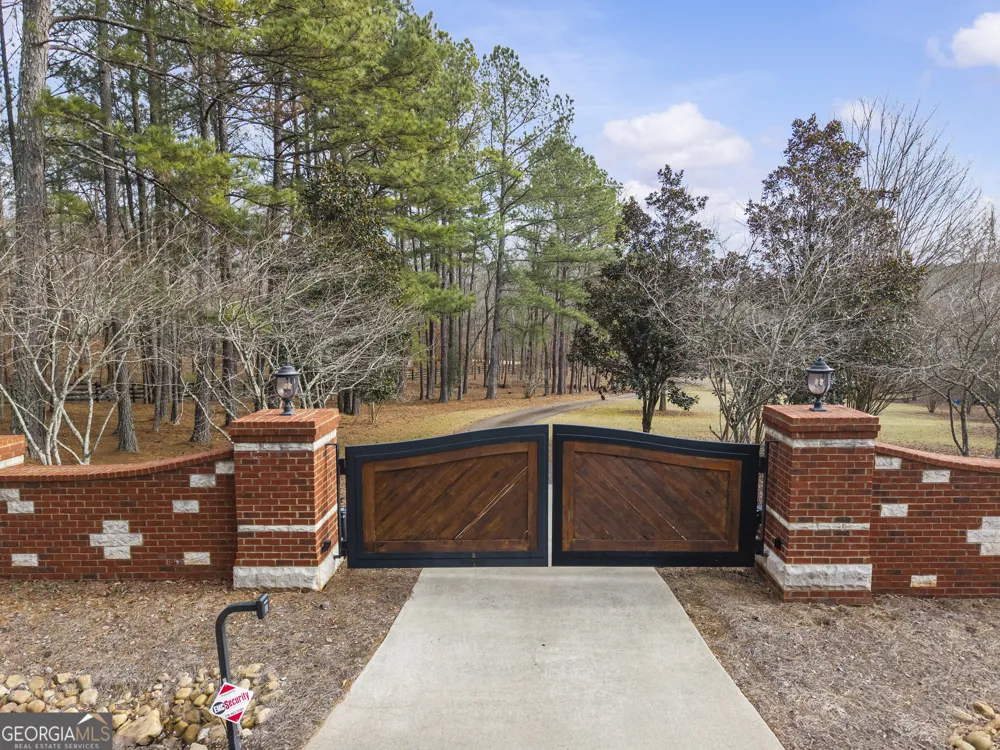 1171 River RUN Bishop, GA 30621