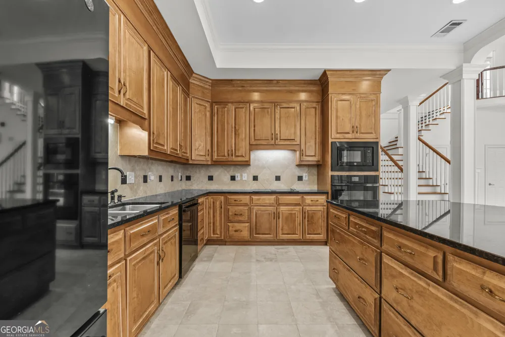 1171 River RUN Bishop, GA 30621