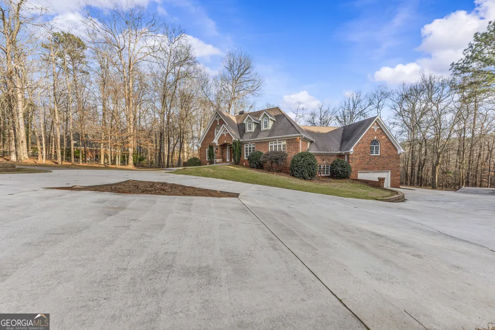 1171 River RUN Bishop, GA 30621