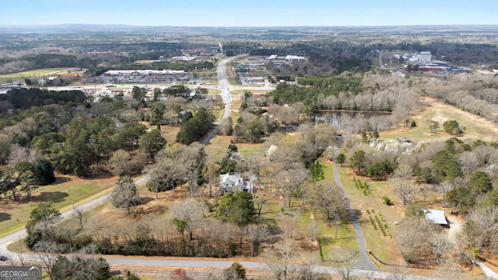 275 Rose AVE Barnesville, GA 30204