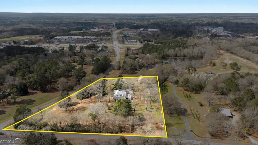 275 Rose AVE Barnesville, GA 30204