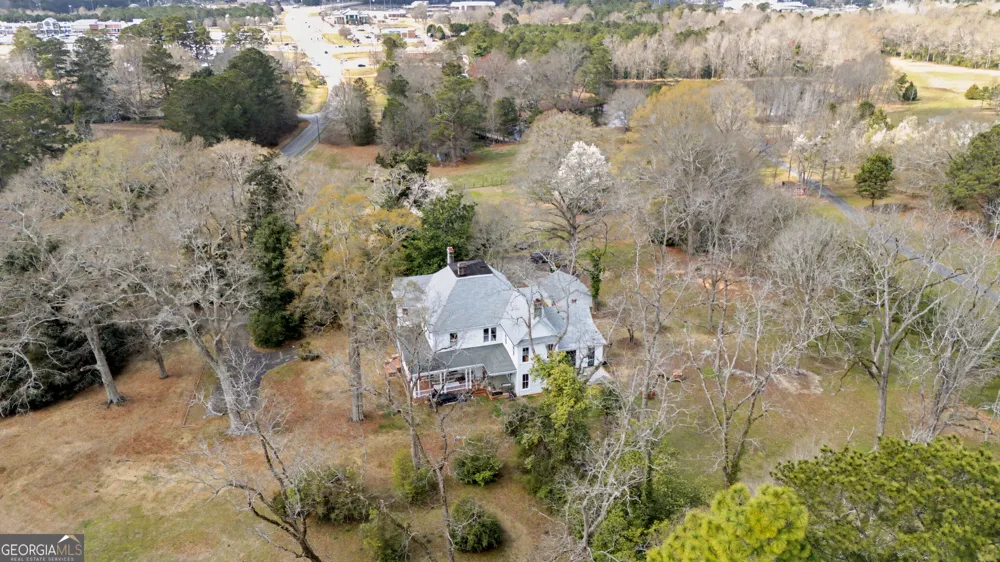 275 Rose AVE Barnesville, GA 30204
