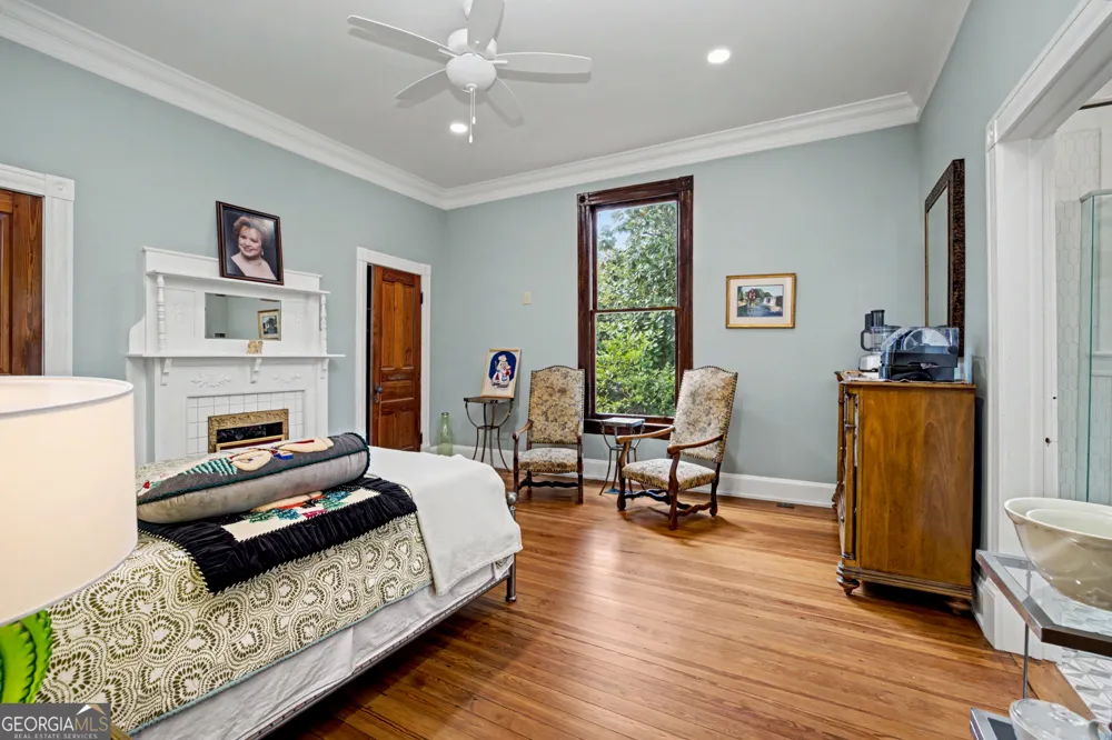 275 Rose AVE Barnesville, GA 30204