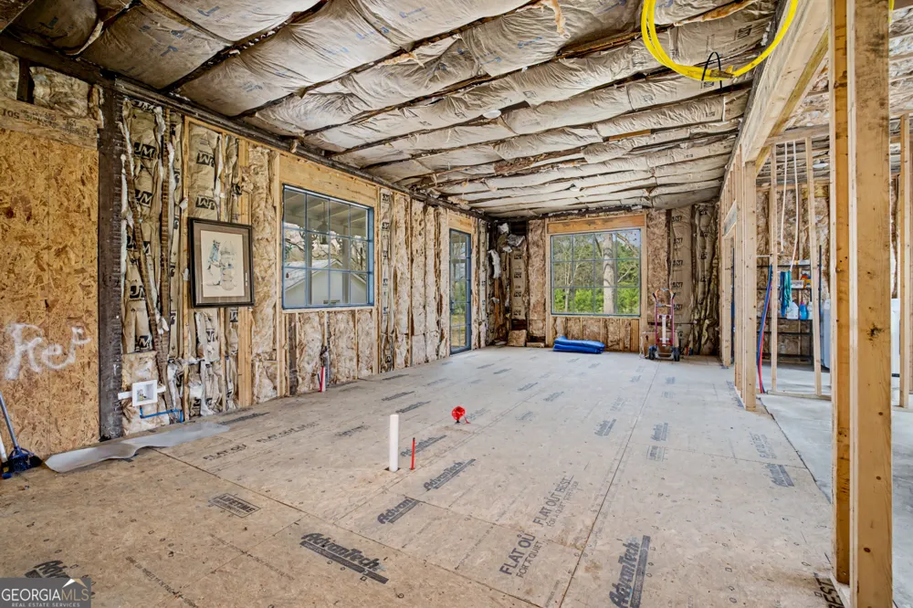 275 Rose AVE Barnesville, GA 30204