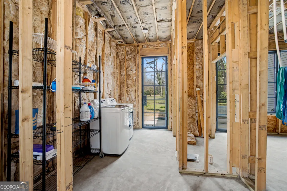 275 Rose AVE Barnesville, GA 30204