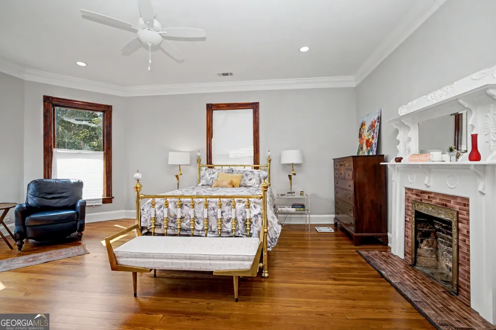 275 Rose AVE Barnesville, GA 30204