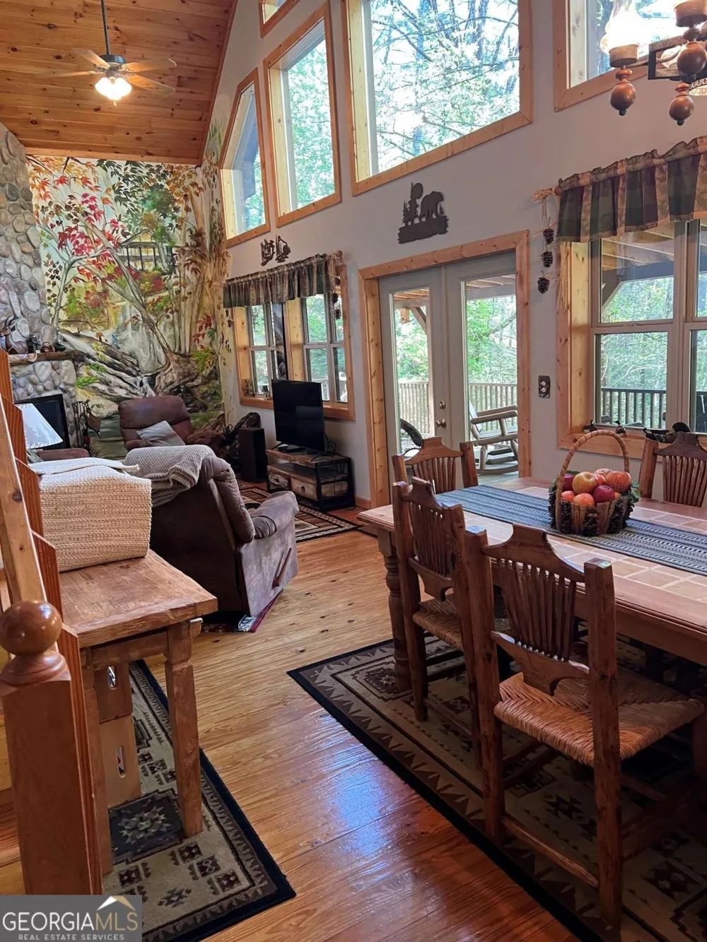 266 Gates Club RD Ellijay, GA 30540