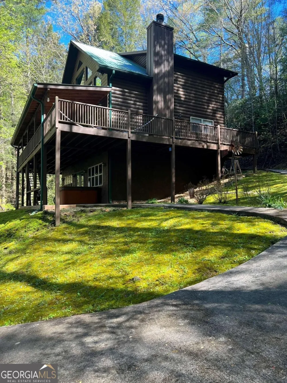 266 Gates Club RD Ellijay, GA 30540