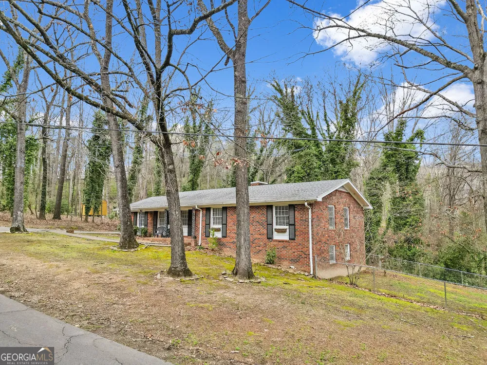 206 Hammond DR Summerville, GA 30747
