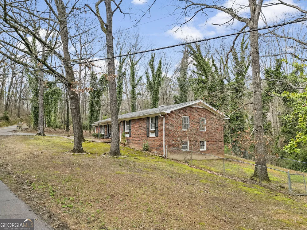 206 Hammond DR Summerville, GA 30747