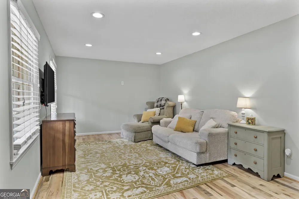 206 Hammond DR Summerville, GA 30747