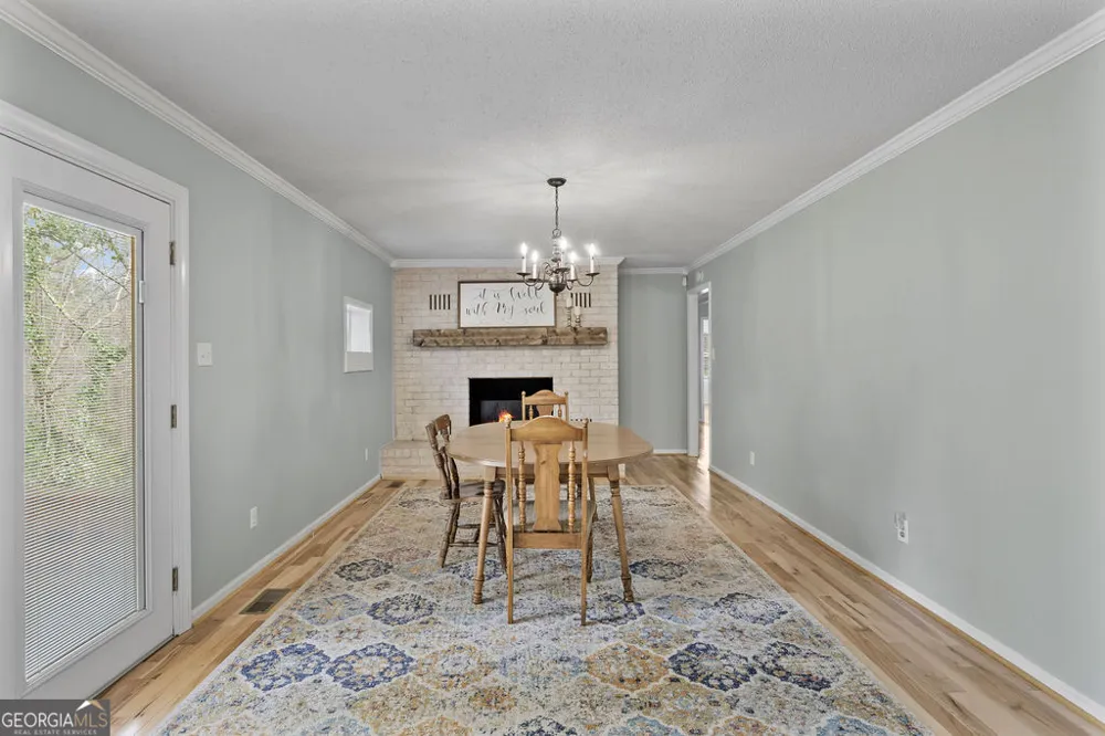 206 Hammond DR Summerville, GA 30747