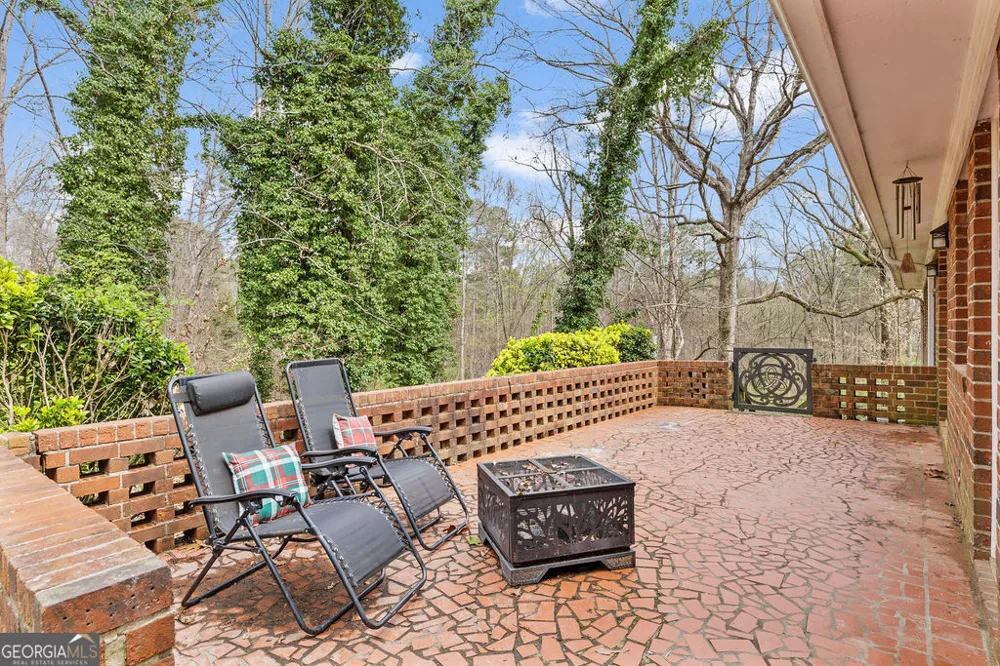206 Hammond DR Summerville, GA 30747