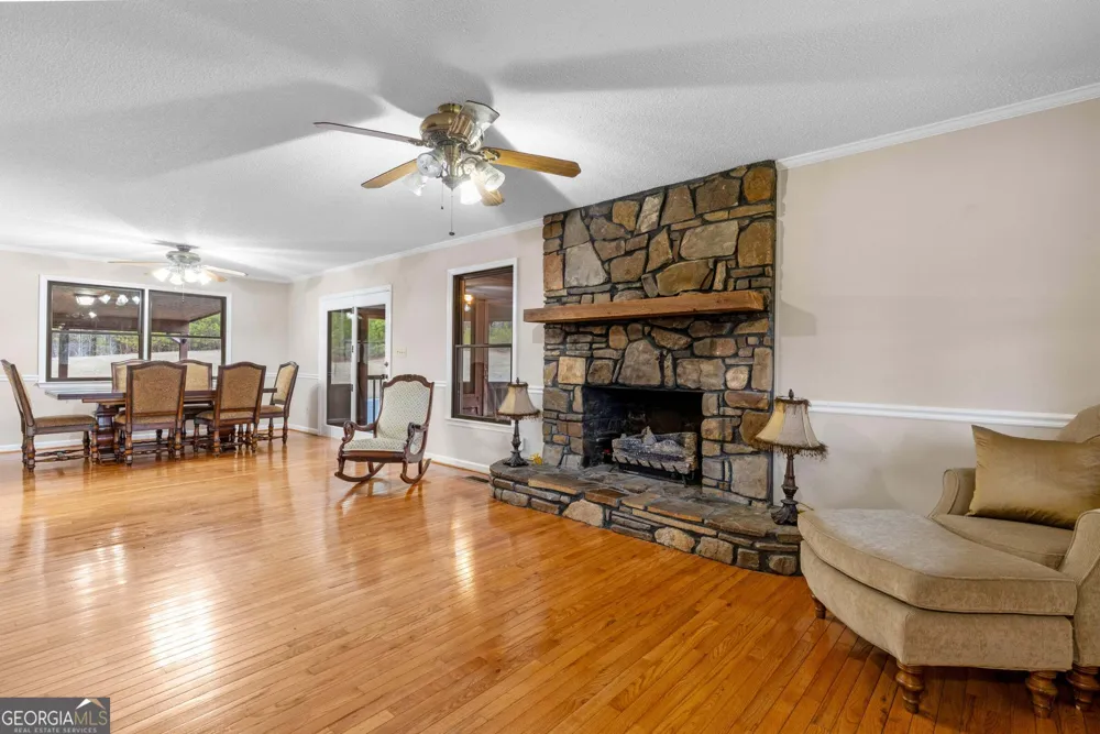 446 Jamestown RD Menlo, GA 30731