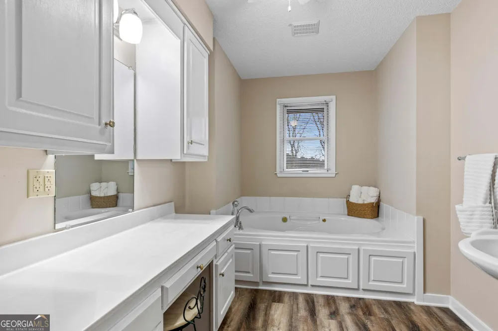 446 Jamestown RD Menlo, GA 30731