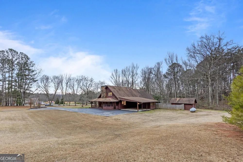 446 Jamestown RD Menlo, GA 30731
