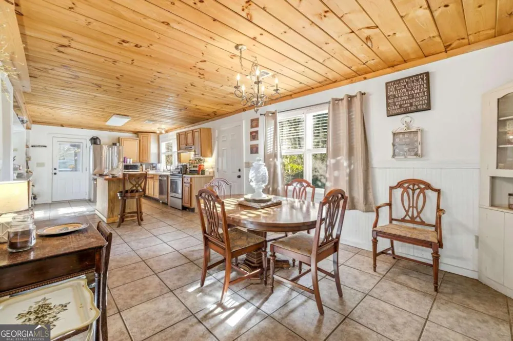 314 Holley ST Demorest, GA 30535