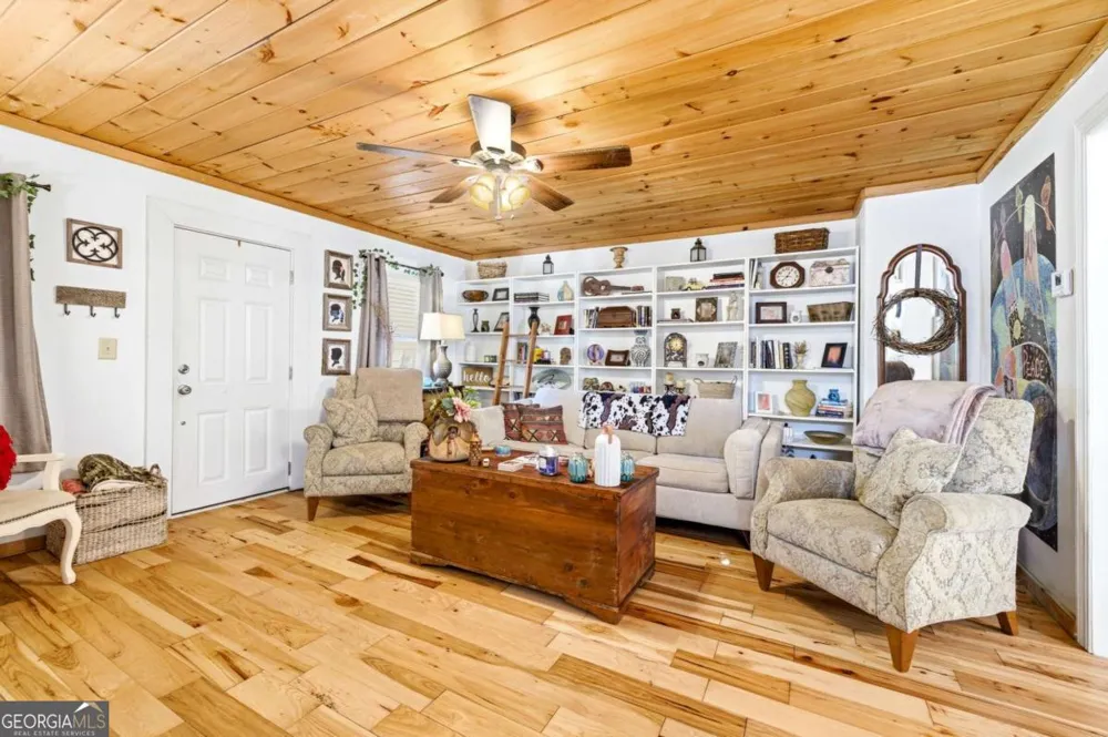 314 Holley ST Demorest, GA 30535