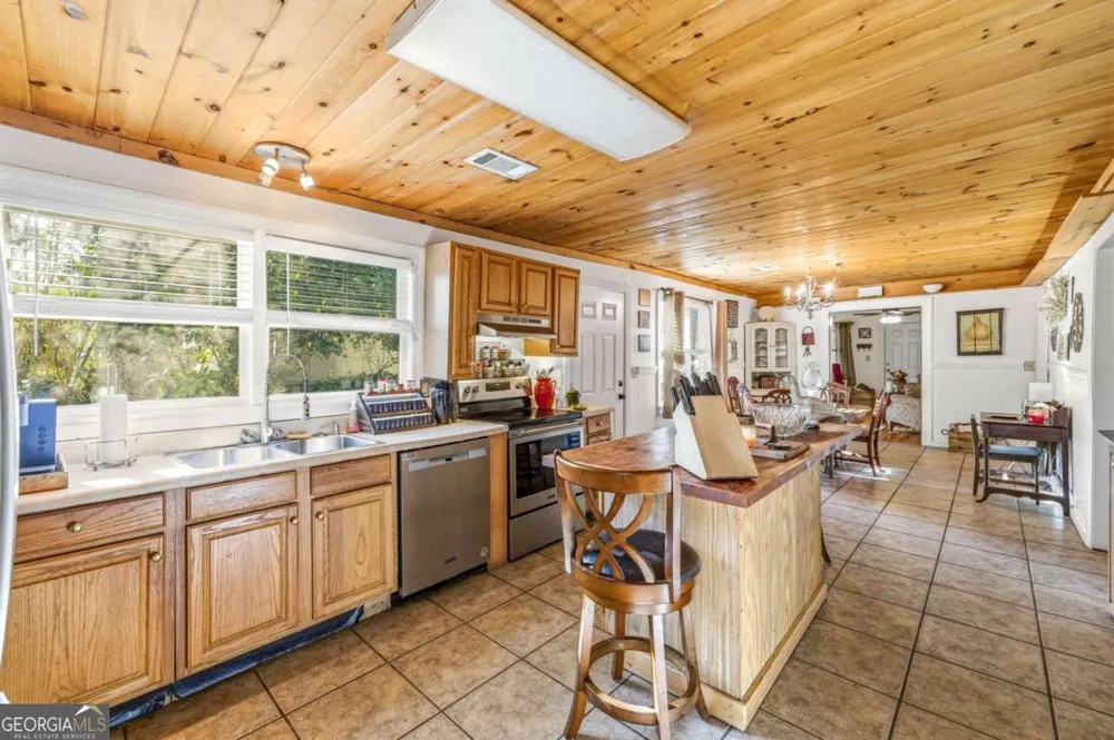 314 Holley ST Demorest, GA 30535