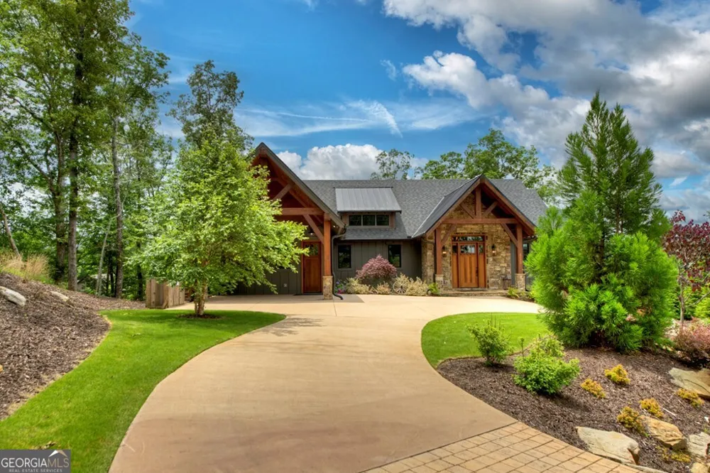 658 Old Toccoa LOOP Mineral Bluff, GA 30559