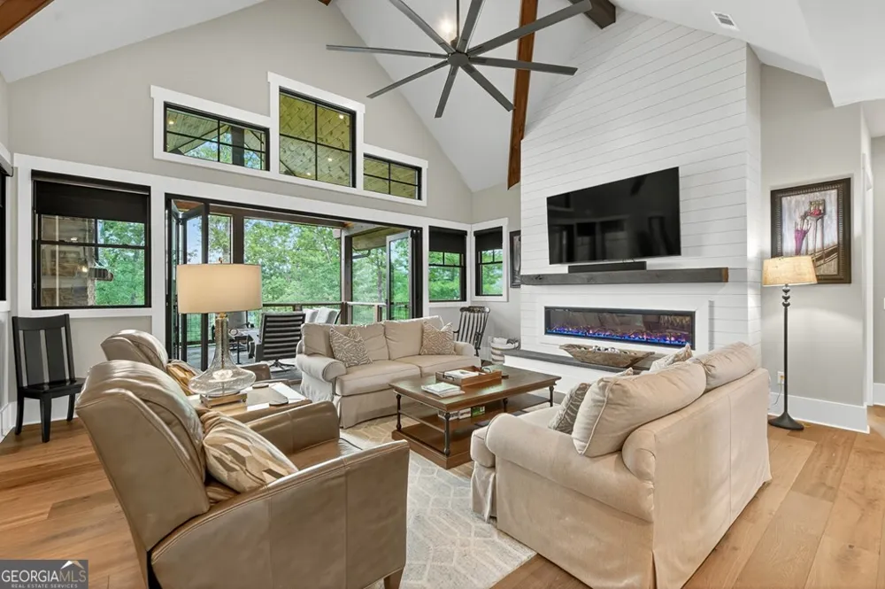 658 Old Toccoa LOOP Mineral Bluff, GA 30559