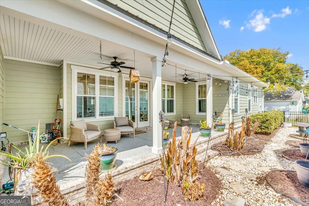 54 Salt Marsh DR Midway, GA 31320