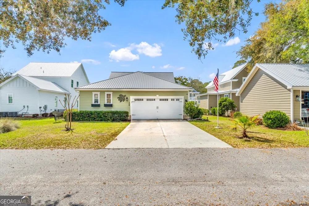 54 Salt Marsh DR Midway, GA 31320
