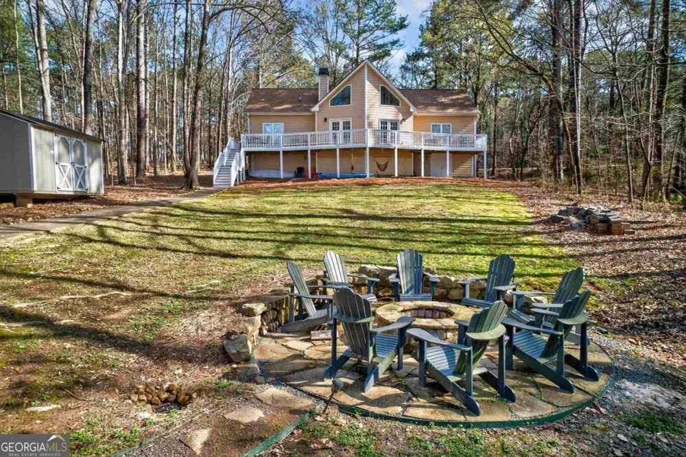 381 E River Bend DR Eatonton, GA 31024