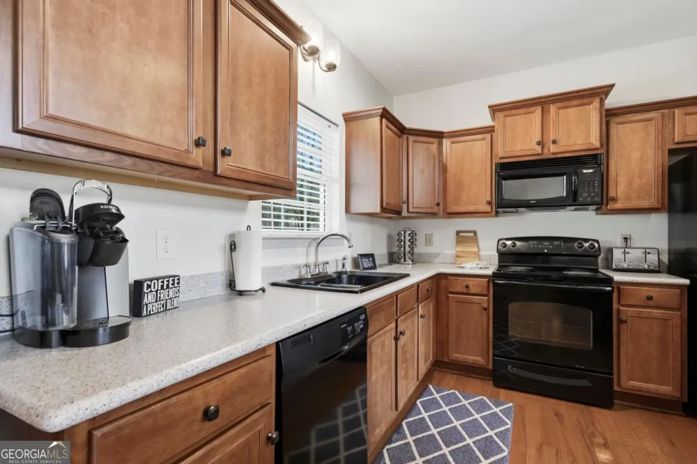 381 E River Bend DR Eatonton, GA 31024