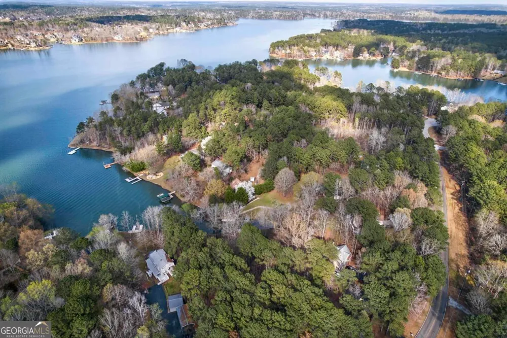 381 E River Bend DR Eatonton, GA 31024