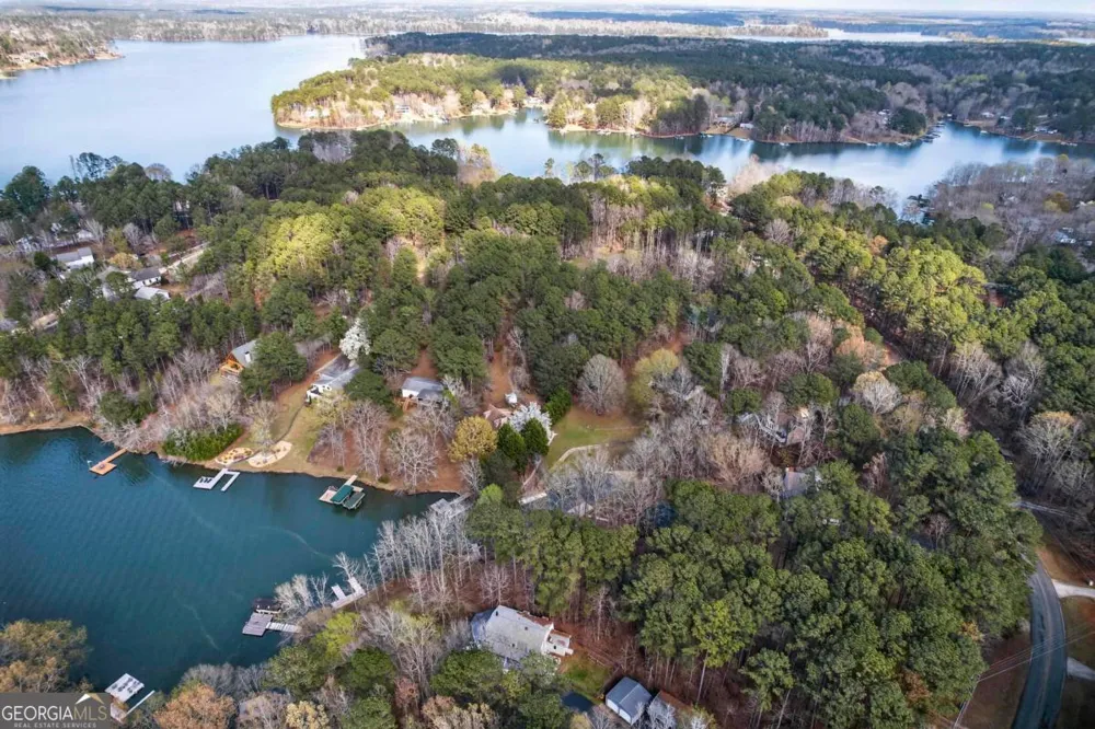 381 E River Bend DR Eatonton, GA 31024
