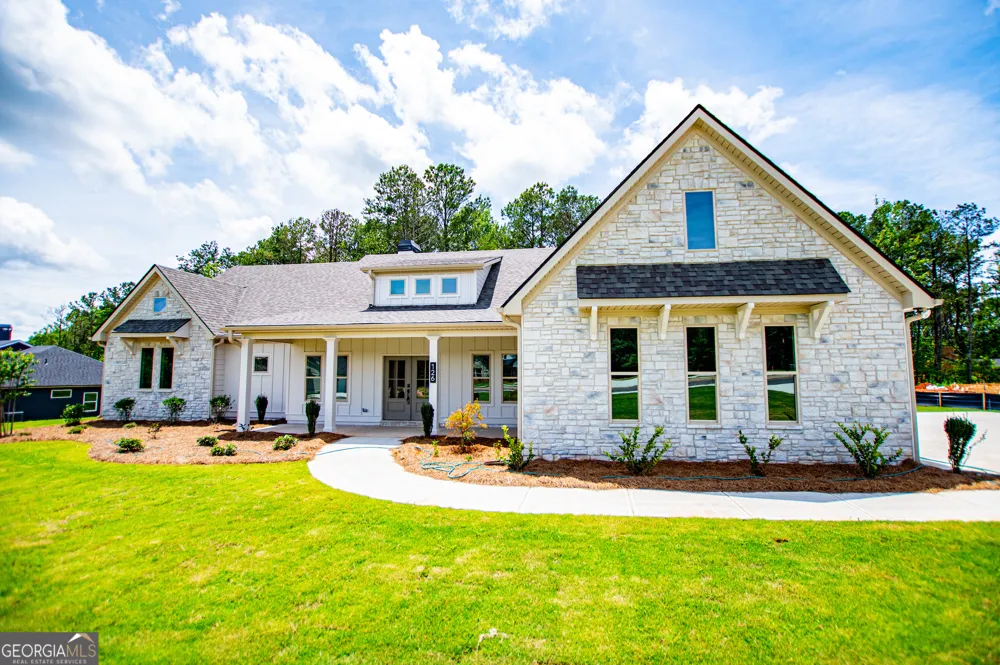 126 Woodford DR Roopville, GA 30170