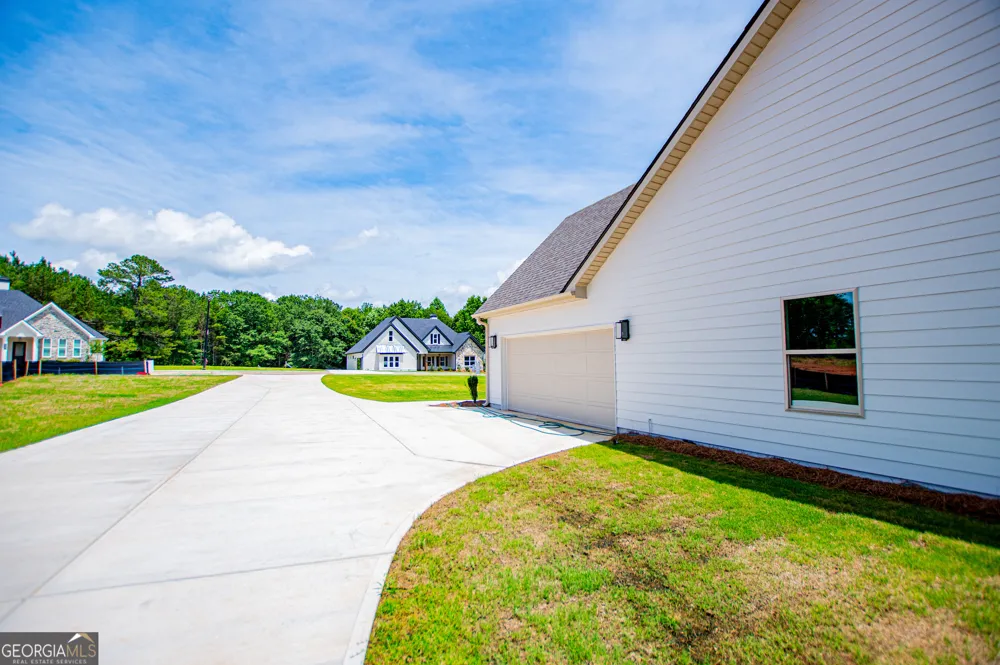 126 Woodford DR Roopville, GA 30170