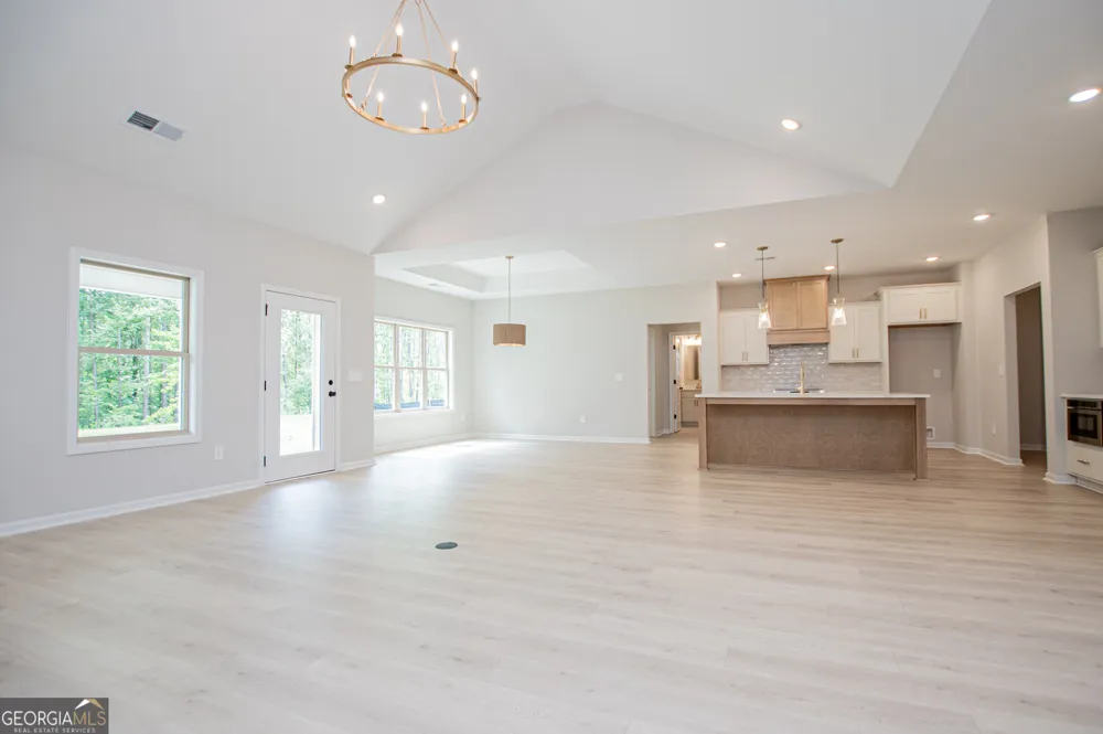 126 Woodford DR Roopville, GA 30170