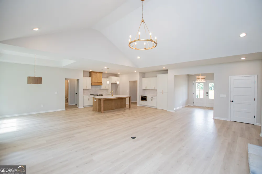 126 Woodford DR Roopville, GA 30170