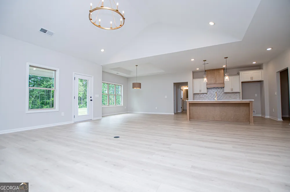126 Woodford DR Roopville, GA 30170
