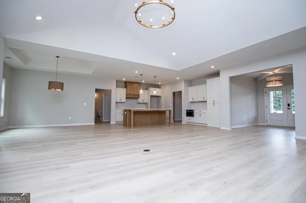 126 Woodford DR Roopville, GA 30170