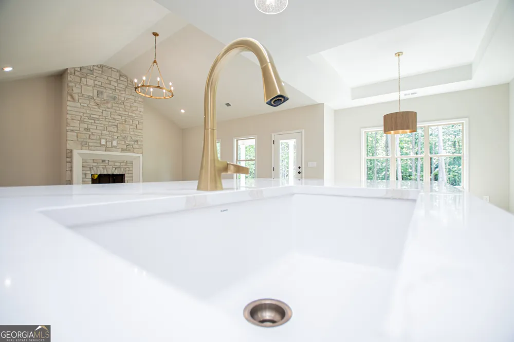 126 Woodford DR Roopville, GA 30170