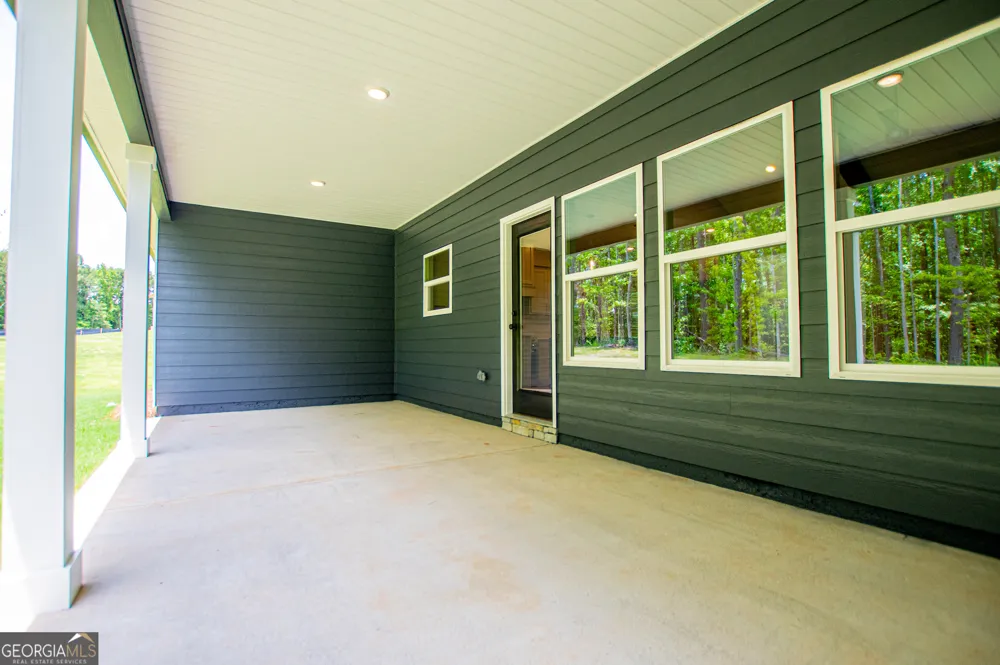 134 Woodford DR Roopville, GA 30170